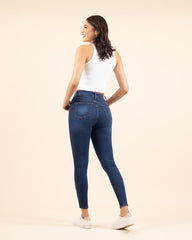 JEAN TIRO SUPER ALTO SKINNY