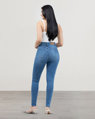 JEANS SKINNY TIRO SUPER ALTO