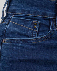 JEANS SKINNY TIRO SUPER ALTO