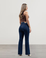 JEANS MUJER BOOTCUT TIRO SUPER ALTO