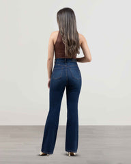 JEANS MUJER BOOTCUT TIRO SUPER ALTO
