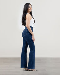 JEANS MUJER BOOTCUT TIRO SUPER ALTO