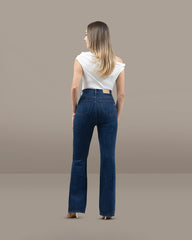 JEANS MUJER BOOTCUT TIRO SUPER ALTO