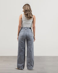 JEANS WIDE LEG TIRO SUPER ALTO