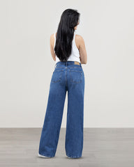 JEANS WIDE LEG TIRO SUPER ALTO