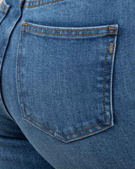 JEANS WIDE LEG TIRO SUPER ALTO
