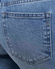 JEANS STRAIGHT TIRO MEDIO