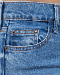 JEANS STRAIGHT TIRO MEDIO