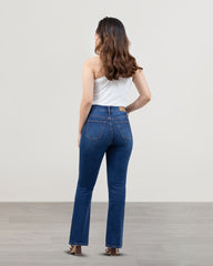 PETITE BOOTCUT TIRO ALTO