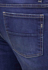 SKINNY FIT JEAN