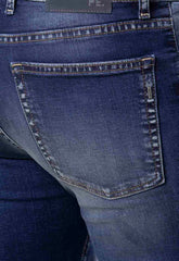 SKINNY FIT JEAN